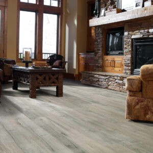 Laminate flooring | CarpetsPlus COLORTILE of Hutchinson